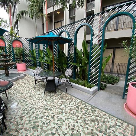 Lahabana Huahin Aparthotel Exterior photo