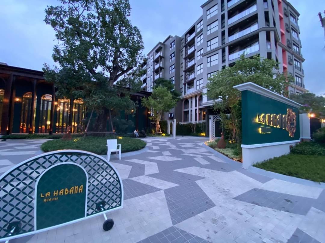 Lahabana Huahin Aparthotel Exterior photo